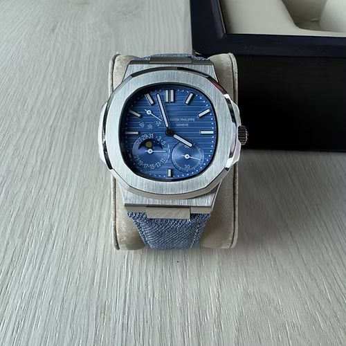 PATEK PHILIPPE NAUTILUS PRATA AZUL 40MM
