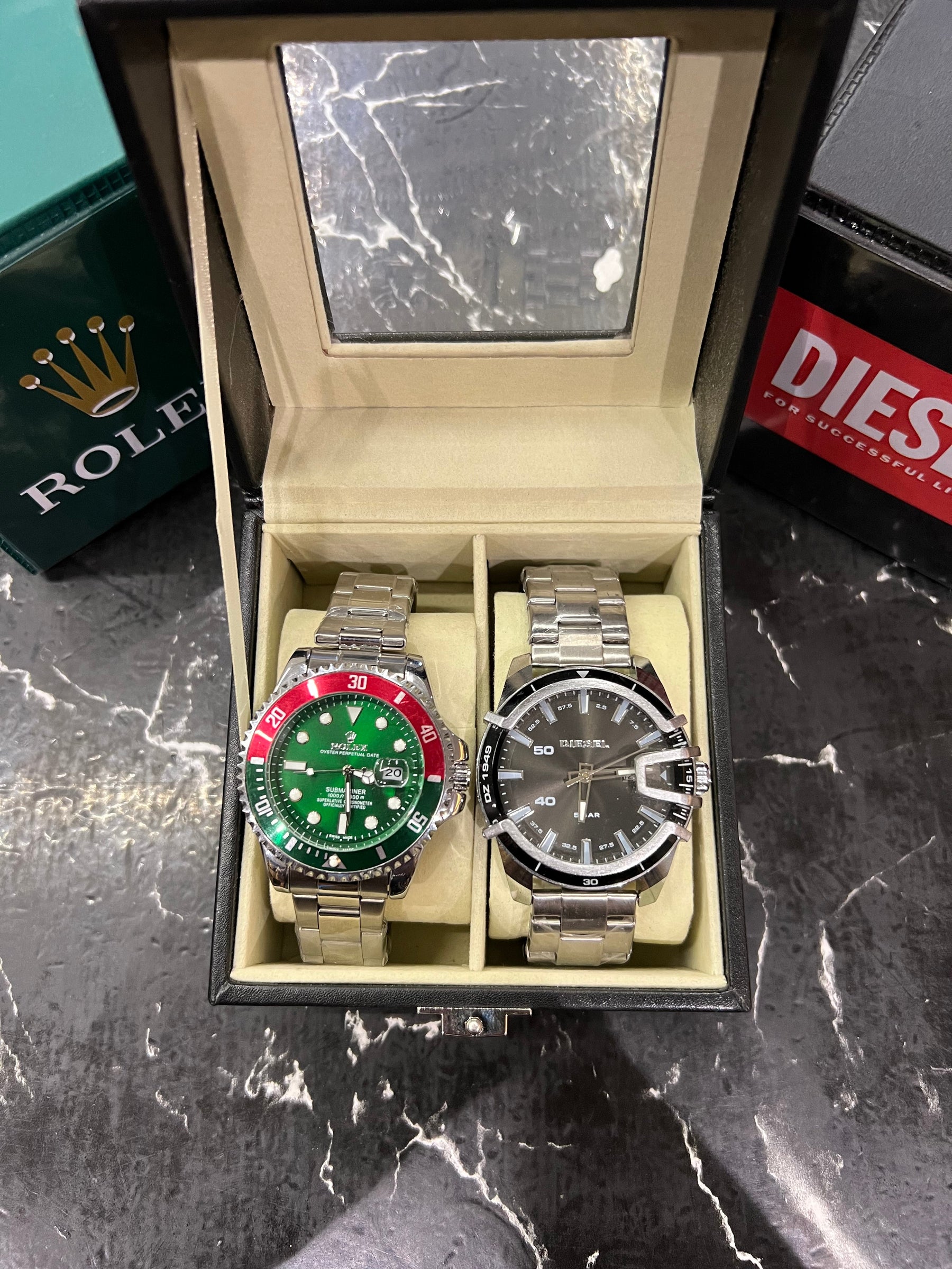 MALETA COM 2 RELÓGIOS