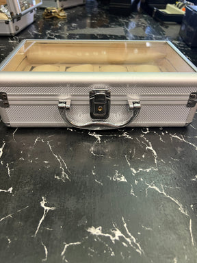 MALETA COM 8 RELÓGIOS