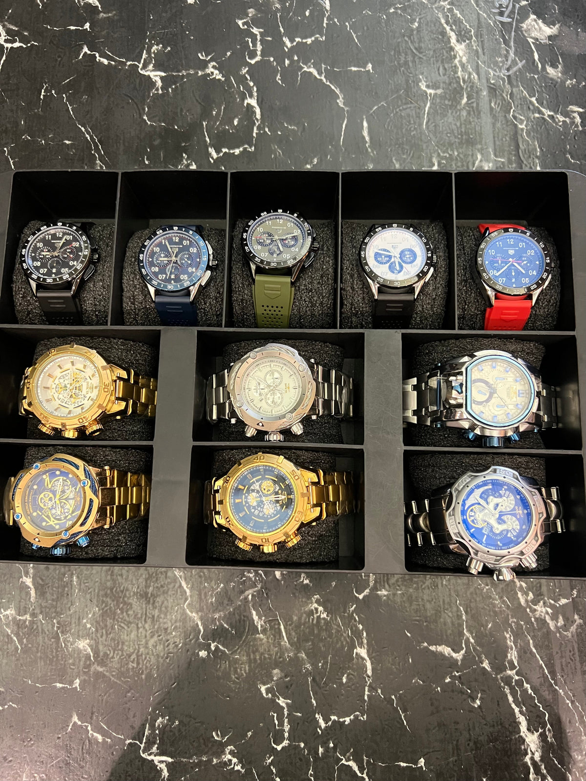 MALETA COM 15 RELÓGIOS