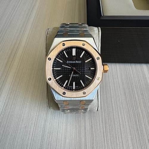 AUDEMARS PIGUET ROYAL OAK PRATA ROSE  41MM