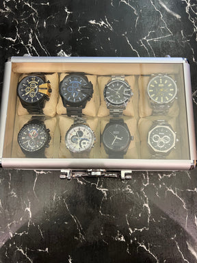 MALETA COM 8 RELÓGIOS